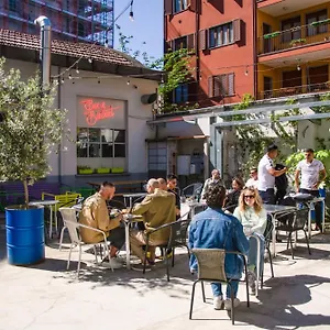 Hostel Bovisa Urban Garden, Milano